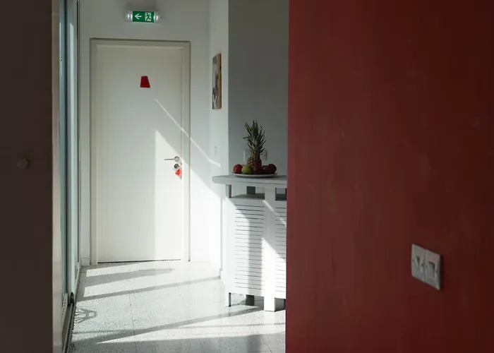 Resart Traditional House Hotel *