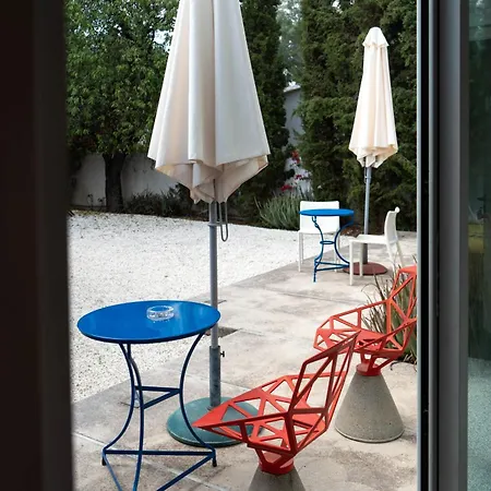 Resart Traditional House Отель