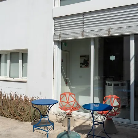 Resart Traditional House Отель Никосия