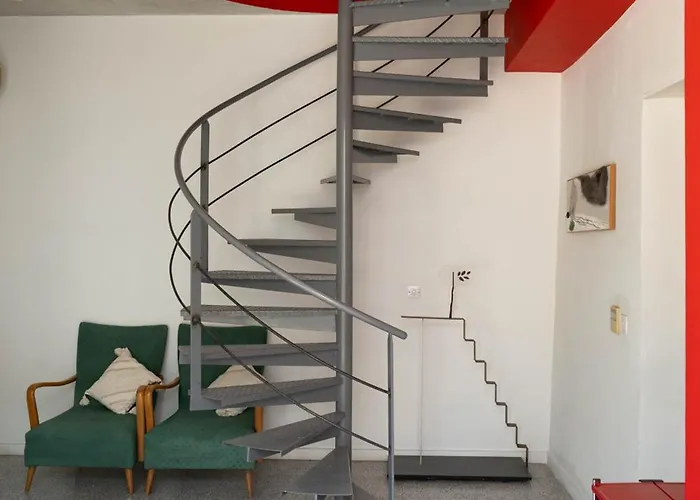 Resart Traditional House Hotel *