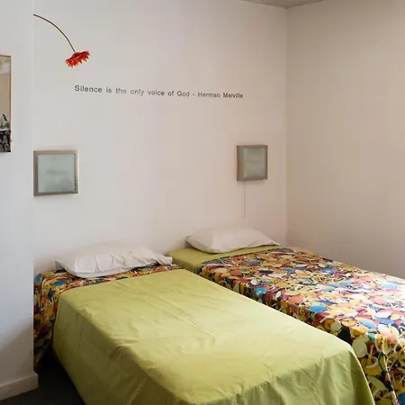 Hotel Resart Traditional House