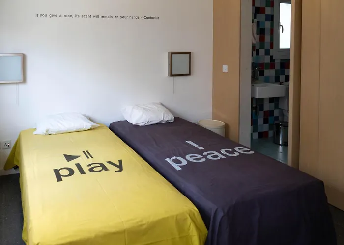 Hotell Resart Traditional House